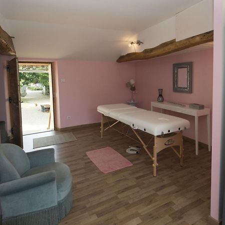 Chambres D'Hotes Les Delices De La Roche Louresse-Rochemenier Luaran gambar