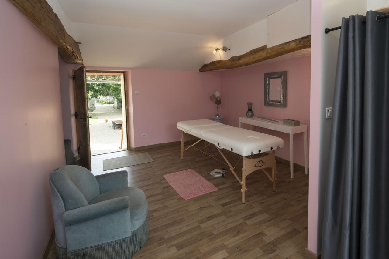 Chambres D'Hotes Les Delices De La Roche Louresse-Rochemenier Luaran gambar